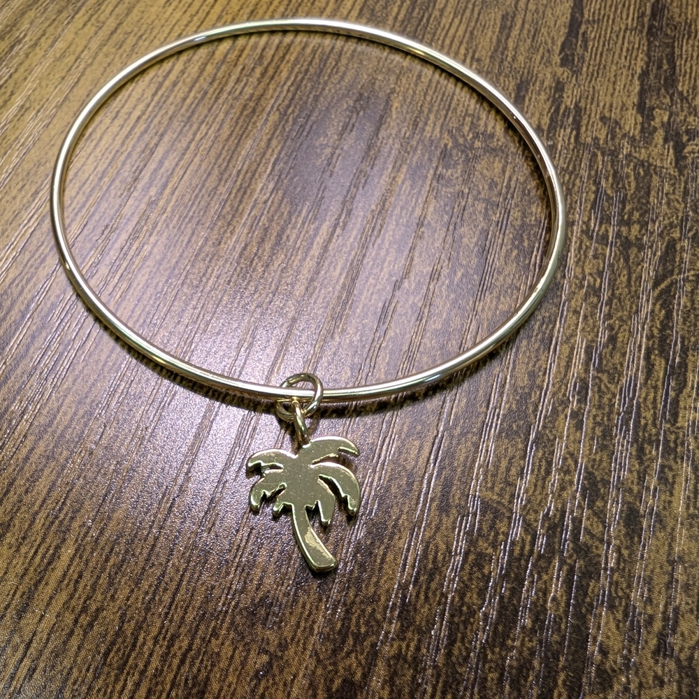 LA CN Gold Palm Tree Charm Bracelet